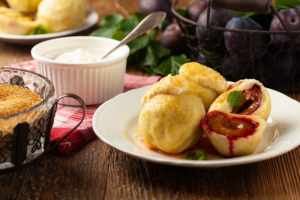 Franc plum dumplings