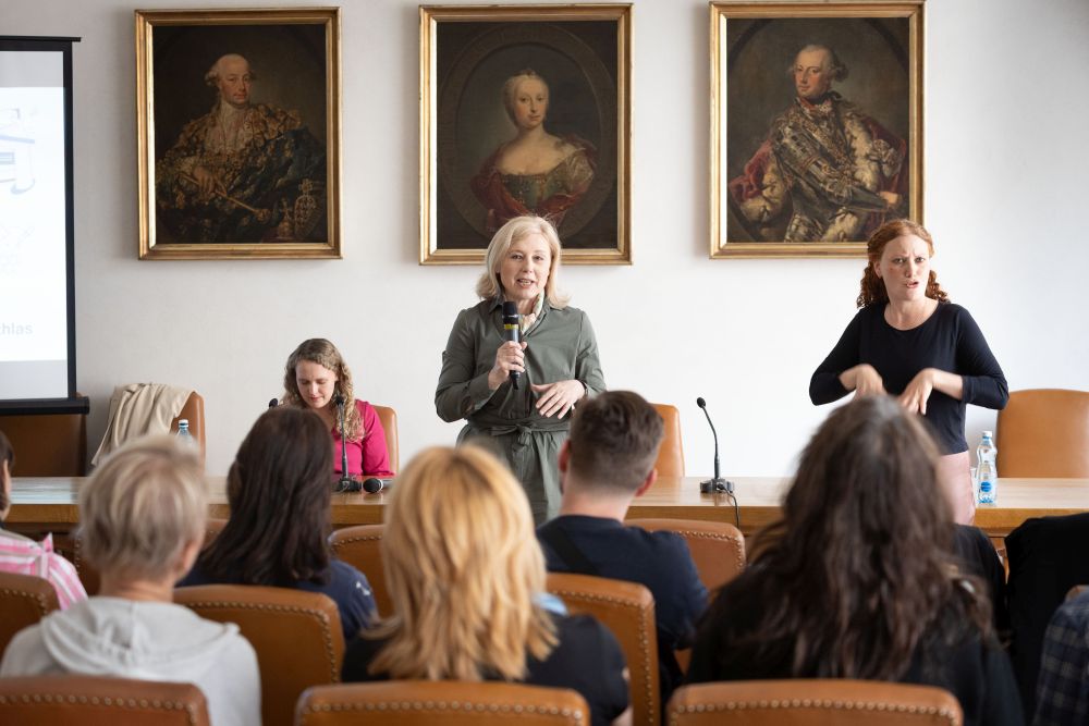 2025 05 17 Den s UK 008