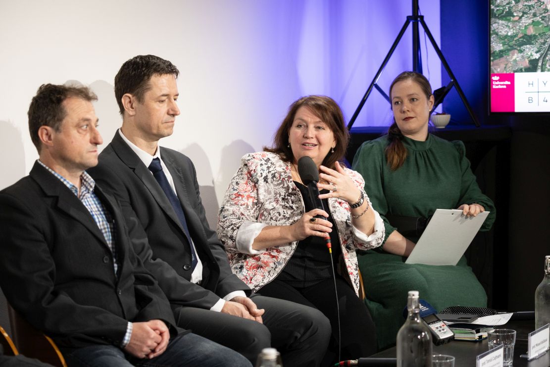 471901d5 8a8f 42a5 9e9f e573f16dd094 2