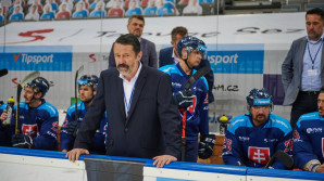 Slováci z Lajny studují a hrají hokej za Karlovku