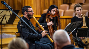 Benefiční koncert navodil atmosféru naděje a královské vznešenosti