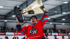 Hokejisté Karlovky i nadále kralují univerzitní lize