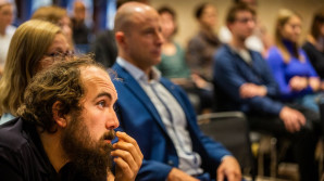 Cíle udržitelnosti THE: UK je vstřícnější k zaměstnancům