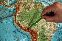 HYN23691_up_original