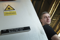 HYN24898_up_original