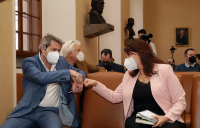 cd494107-40b0-47e2-a26a-cfd85ed8f466_original