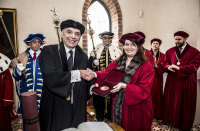 e7c2ca0c-8051-4fb9-9882-e143a202be73_original