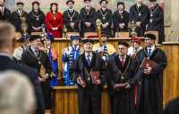 3b512688-330c-4f26-b9d4-e17e6cd03d22_original